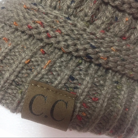 CC Taupe Tweed Beanie NWOT - Picture 5 of 8